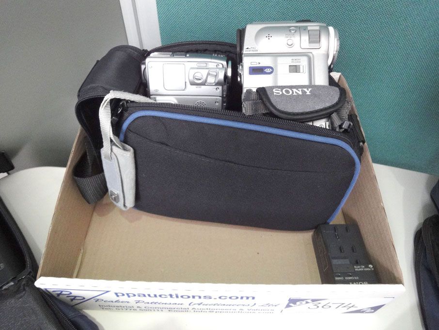 Sony DCR-PC3E & Sony DCR-PC109E digital video came...