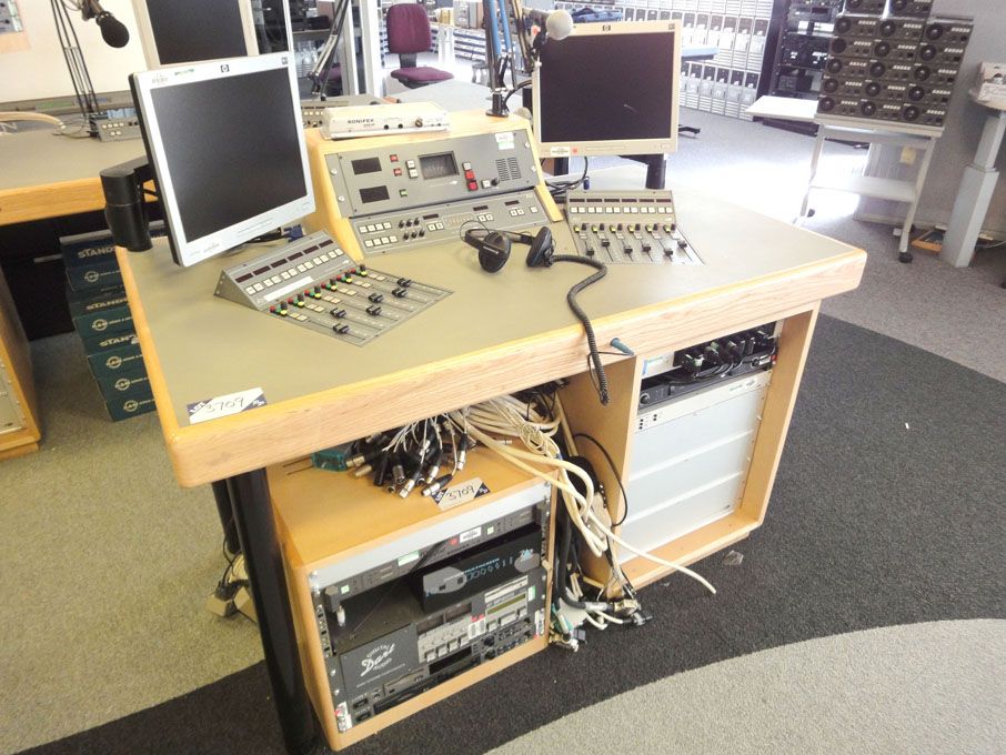 Audionics mono mixing desk, 6x3ft approx complete...
