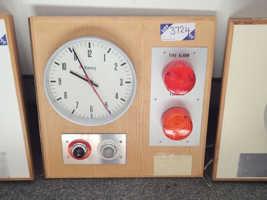 Favag analogue pulse clock & 'on air' lights (Plea...