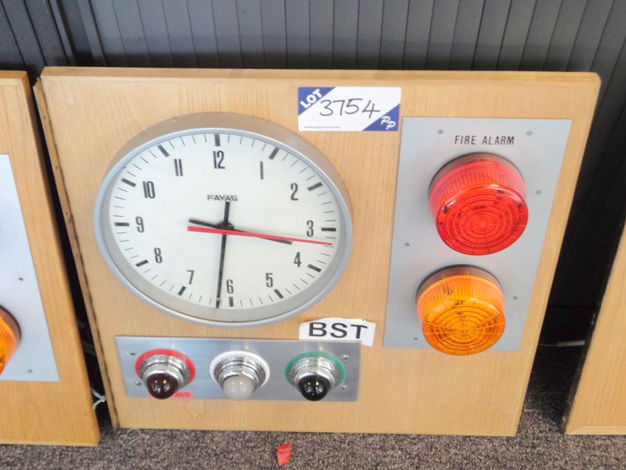 Favag analogue pulse clock & 'on air' lights (Plea...