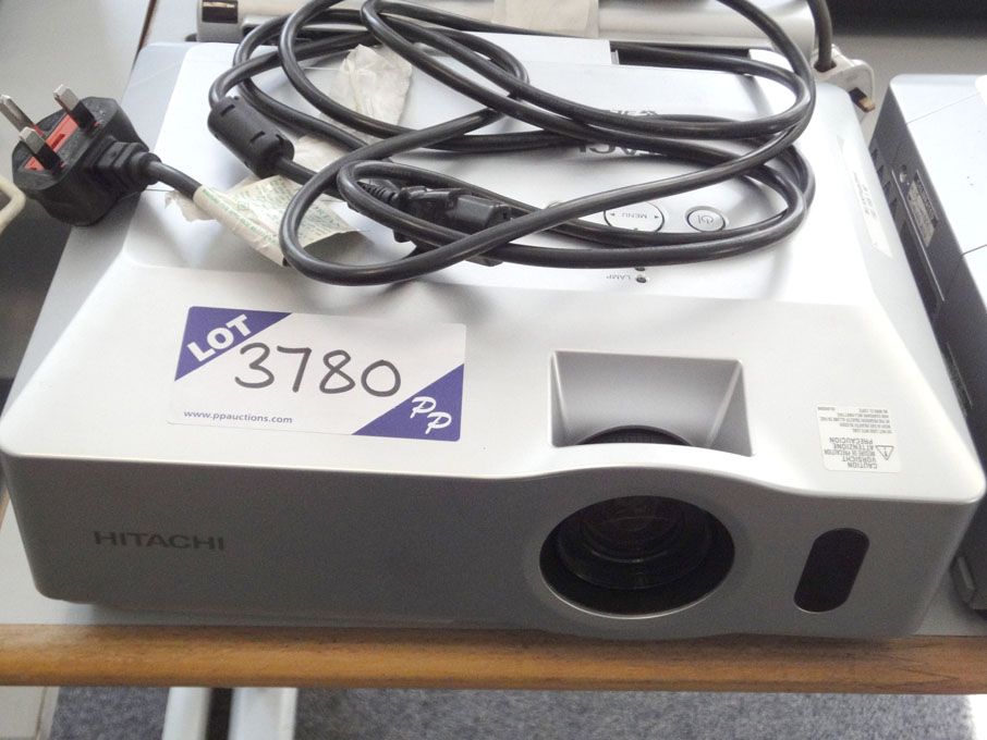 Hitachi CD-X308 3LCD overhead projector