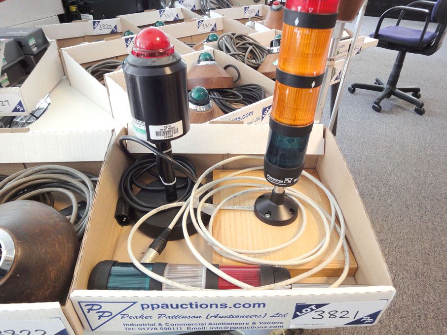 Table top 'on air' light as lotted