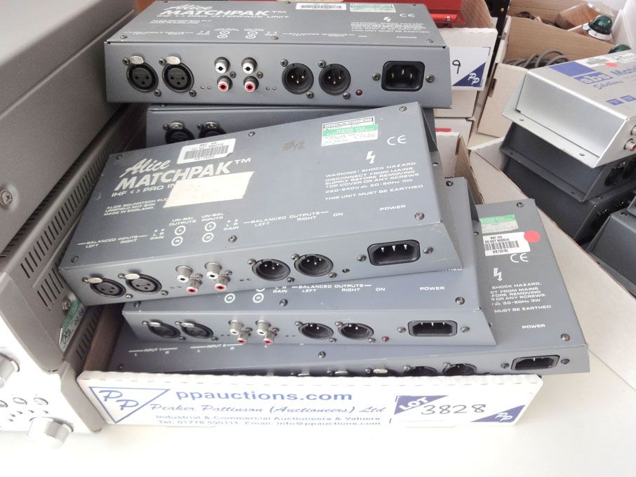 2x Alice Monopak stereo / mono interface, 2x Alice...