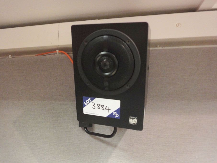 2x MusikElectronic RL906 loud speakers