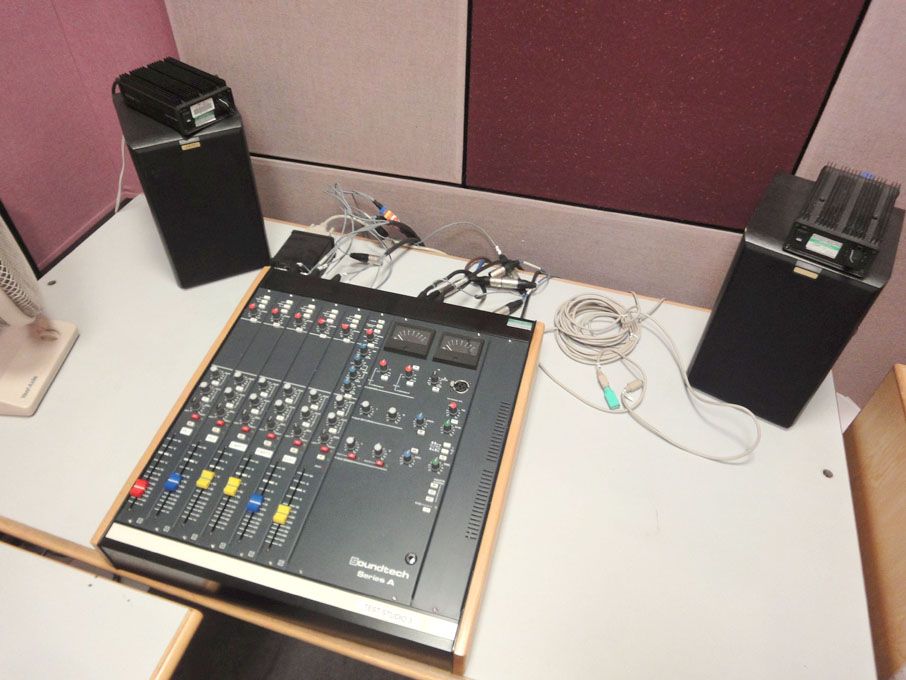 Soundtech series A 6 channel stereo mixer with 2x...