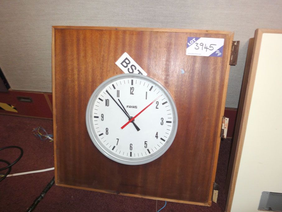 Favag analogue pulse clock (Please Note: Clock pul...