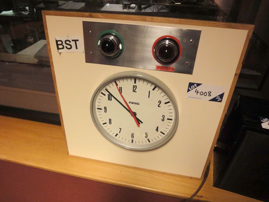Favag analogue pulse clock & 'on air' lights (Plea...
