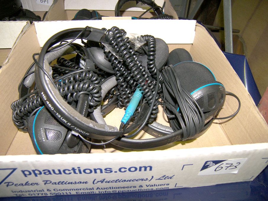 4x Sennheiser HD480 stereo headphones