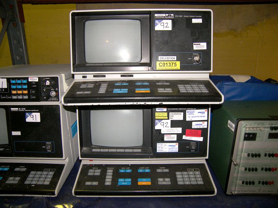 Solartron SI1210 random vibration controller, Sola...
