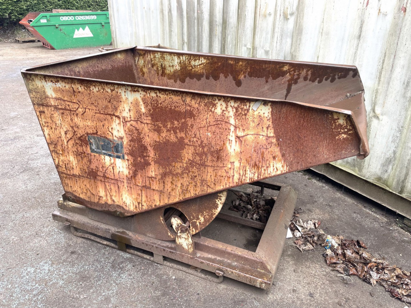 Leonard forkable tipping skip, 1100x1800x900mm