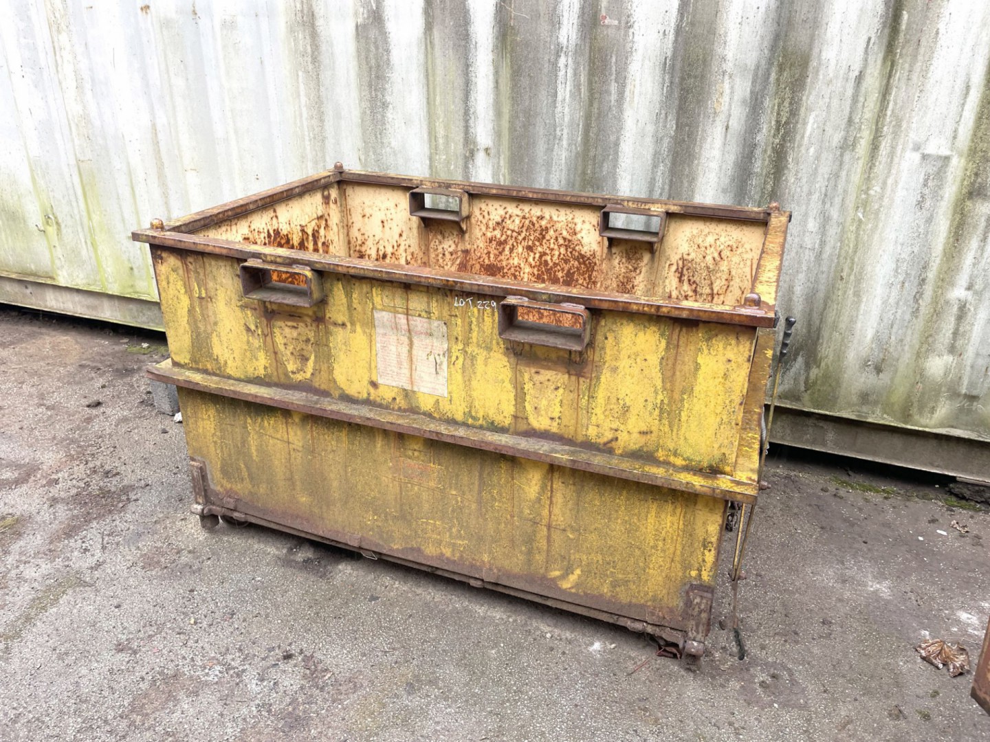 Metal forkable drop bottom bin, 1550x1000mm