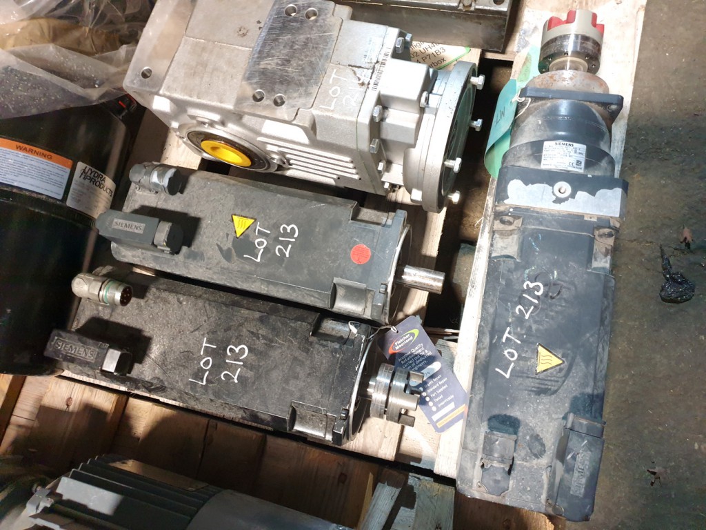 3x Siemens stepping motors, 7kW, 3000rpm