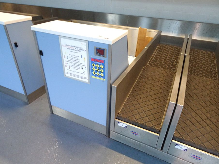 Check-in desk with Logan powered luggage conveyor,...