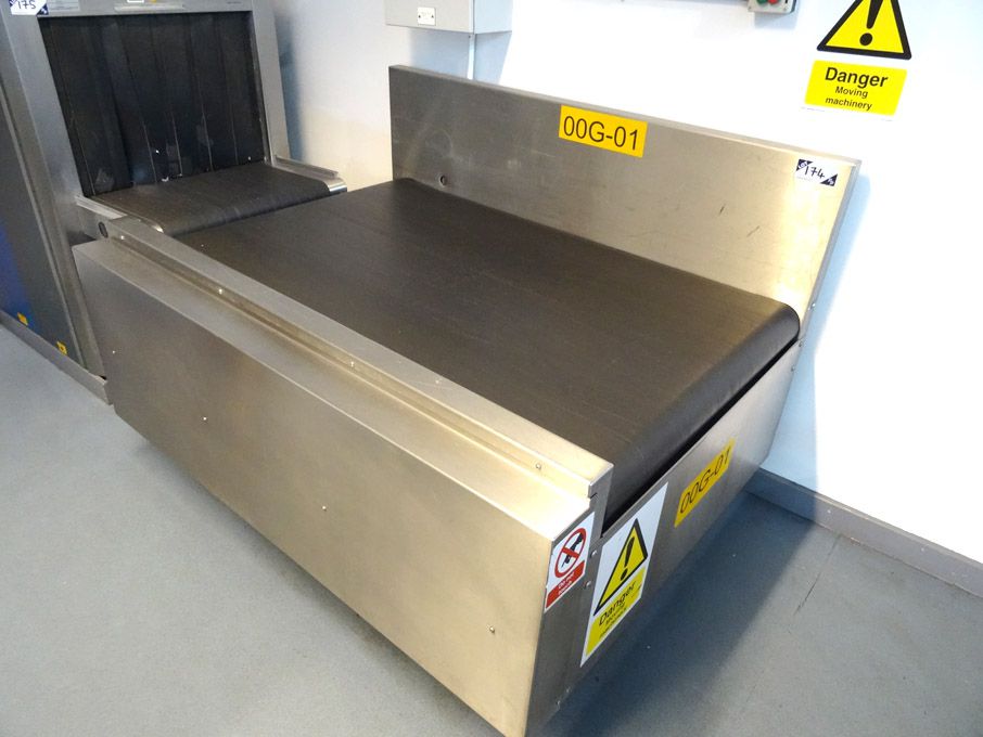 1600x1000mm powered belt conveyor