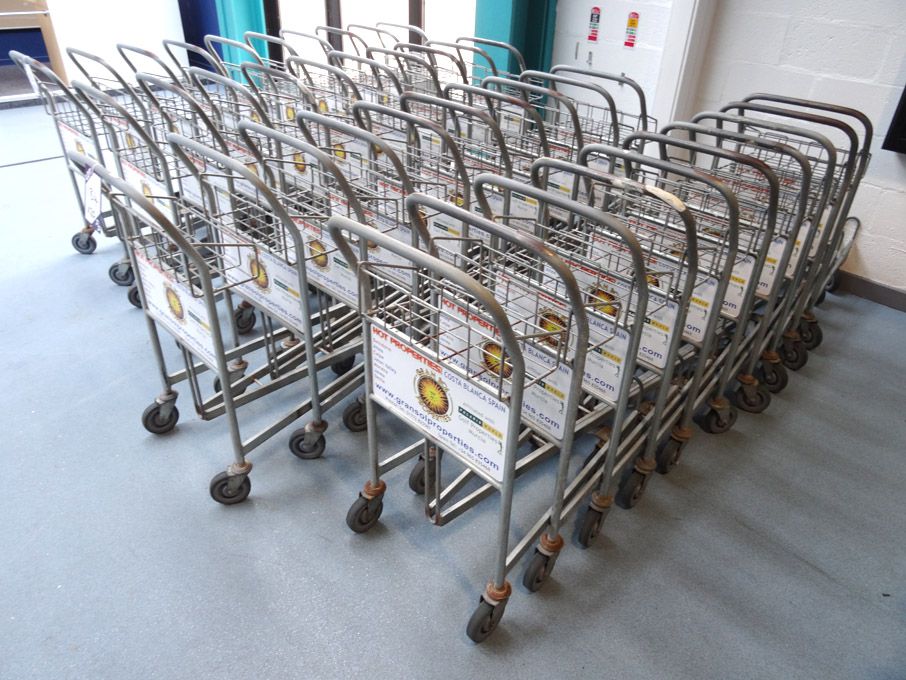 20x mobile baggage trolleys