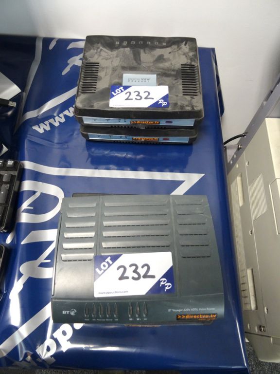 3x Directvu TV digital views, BT Voyager 220v ADSL...