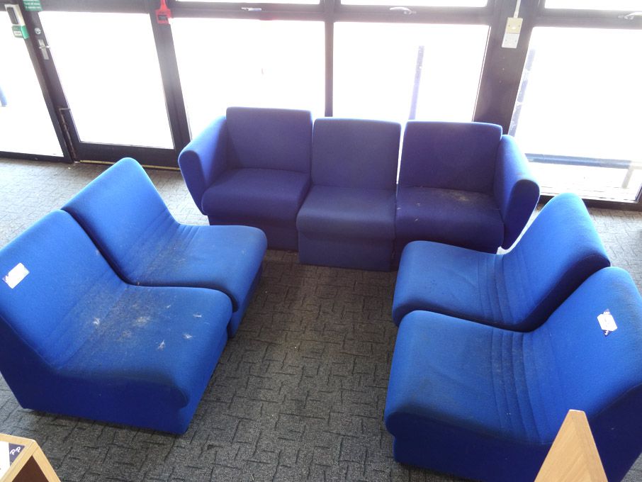 7x blue upholstered reception chairs