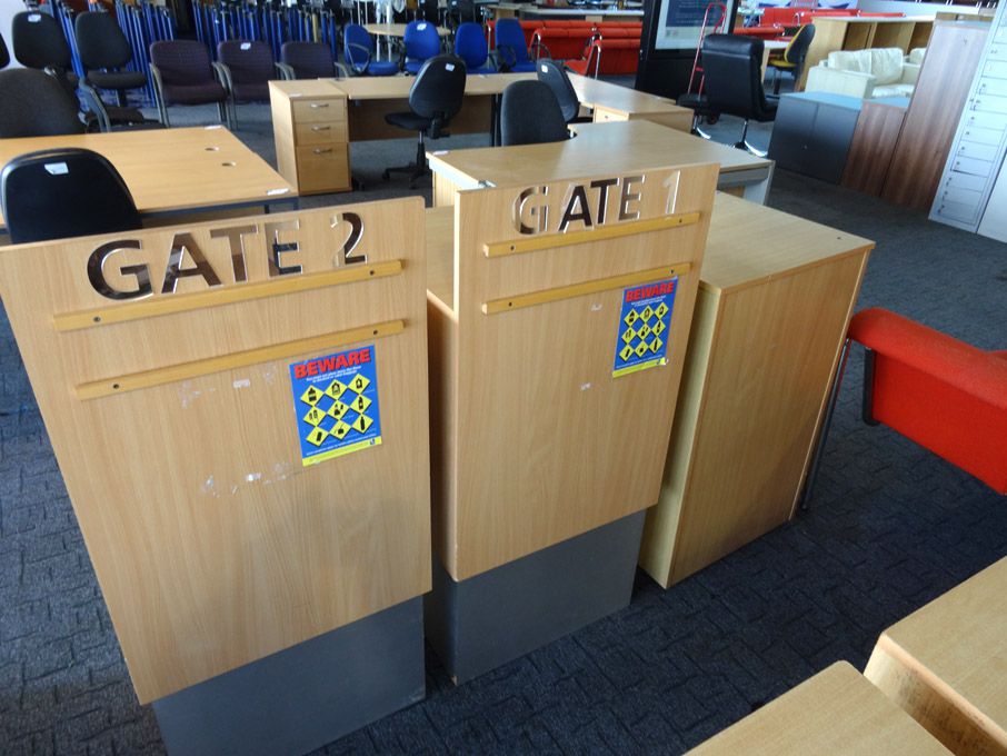 3x beech effect boarding gate stands, 600x600mm