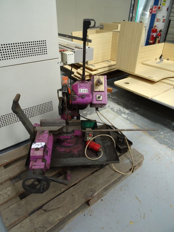 Pedrazzoli Tronactrice pull down saw (2003)