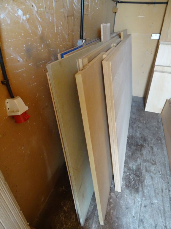 Large Qty various wood offcuts inc: oak, MDF, soft...