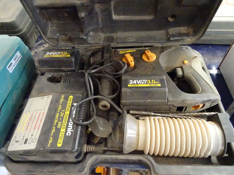 Panasonic 24v rotary hammer drill, 2 batteries & c...
