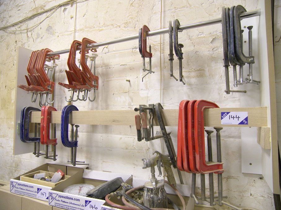 Clamp rack with Qty various Onehand, Faithful etc...