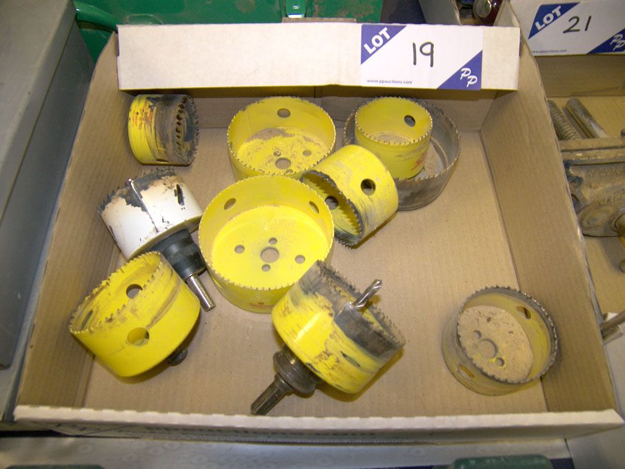 Qty various Starrett hole saws to 102mm