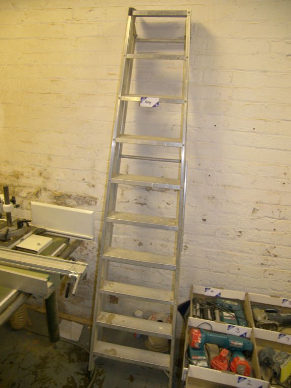 Zarges 10 step aluminium ladder