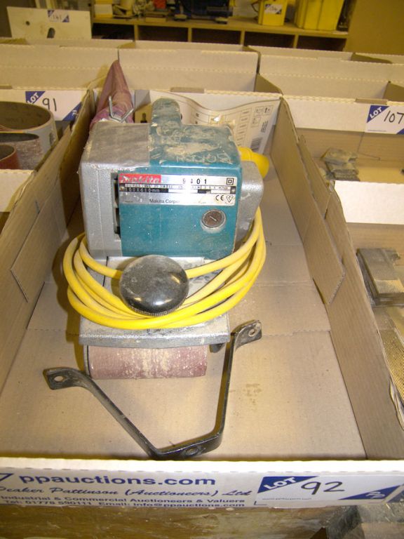 Makita 9401 continuous belt sander, 610x100mm belt...
