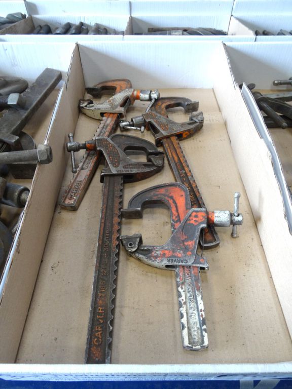 4x Carver clamps to 300mm