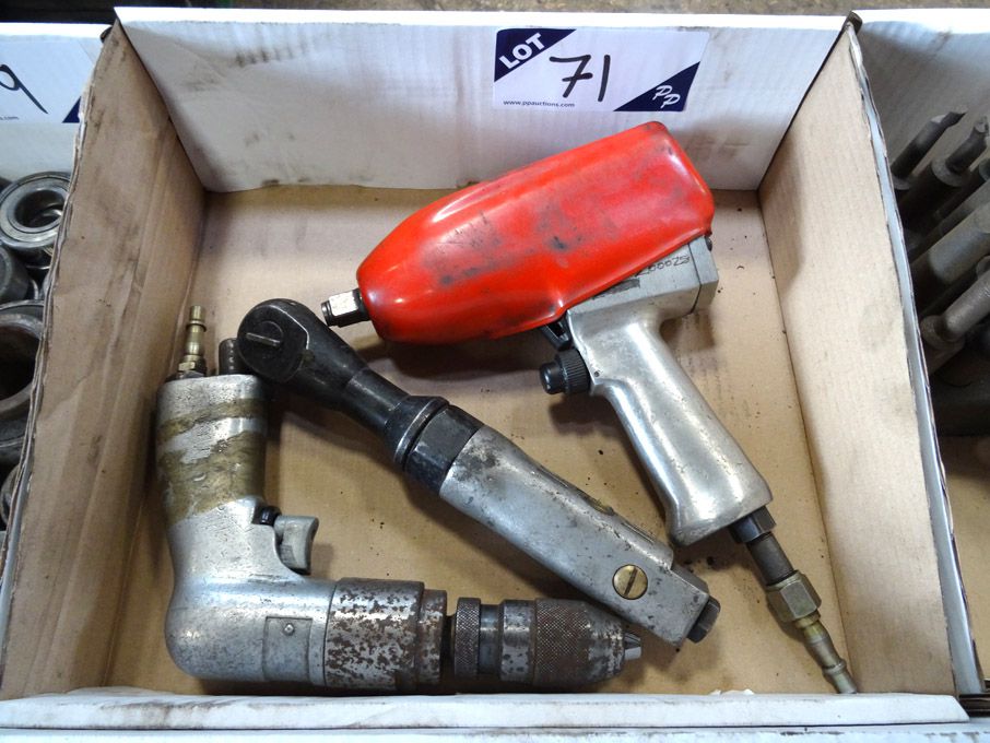 2x pneumatic wrenches, pneumatic drills