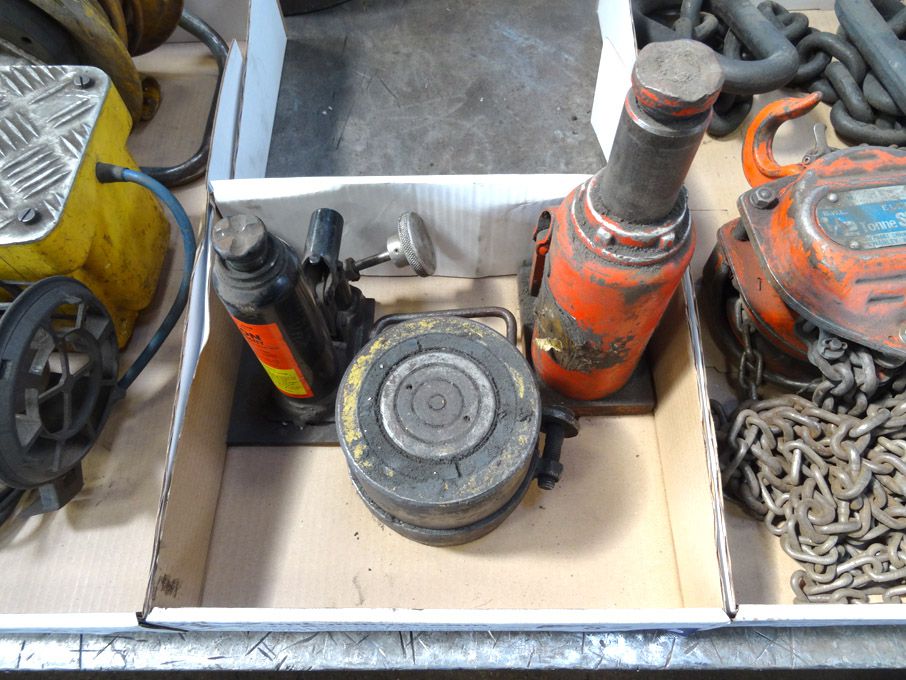 Power Team 3 ton hydraulic jack & 2x similar jacks