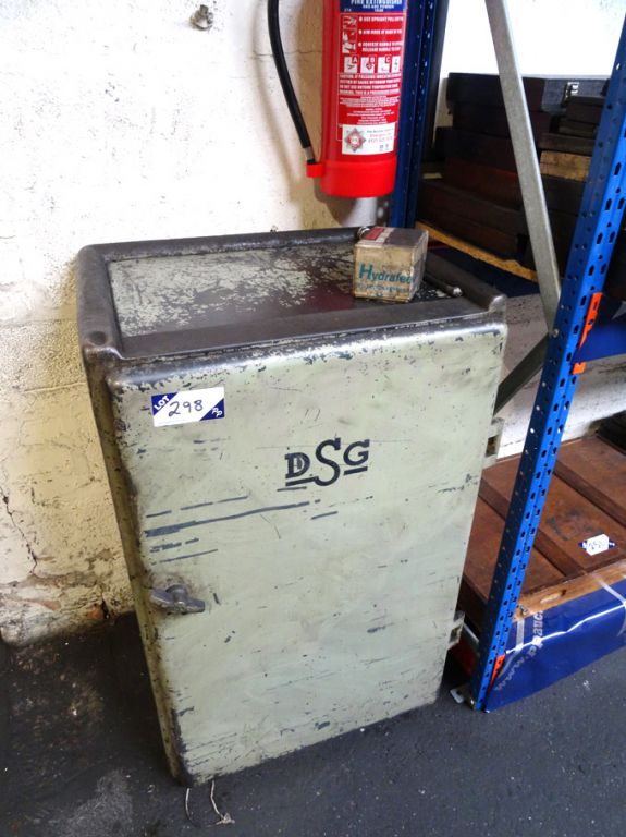 AMEND: DSG storage cabinet, 580x680x1060mm