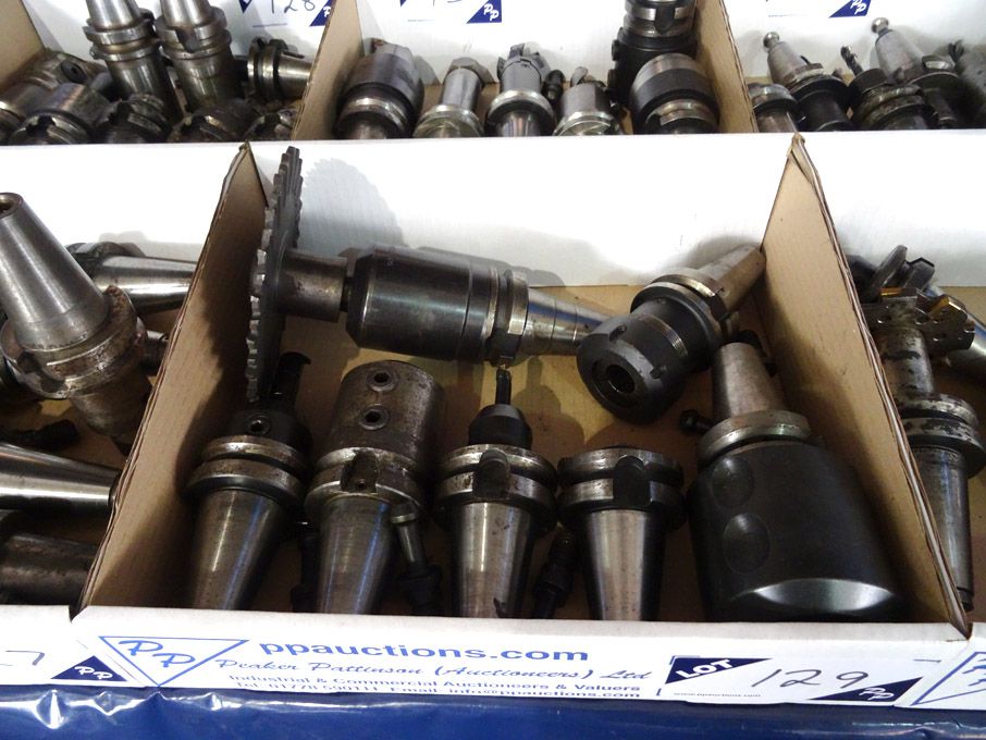 7x BT 40 tool holders