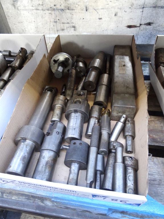 Qty various straight shank tool holders