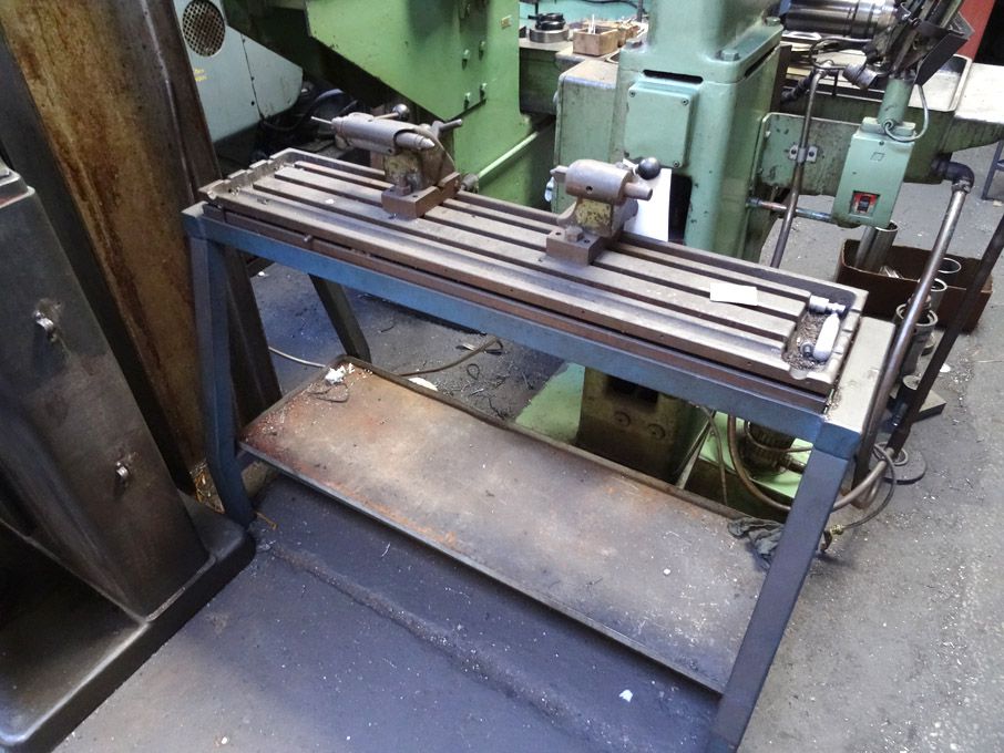 Metal 'T' slotted workbench with centres, 1200x260...
