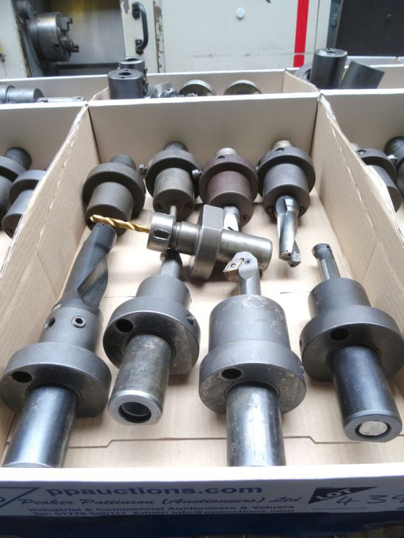 9x VDI 40 tool holders