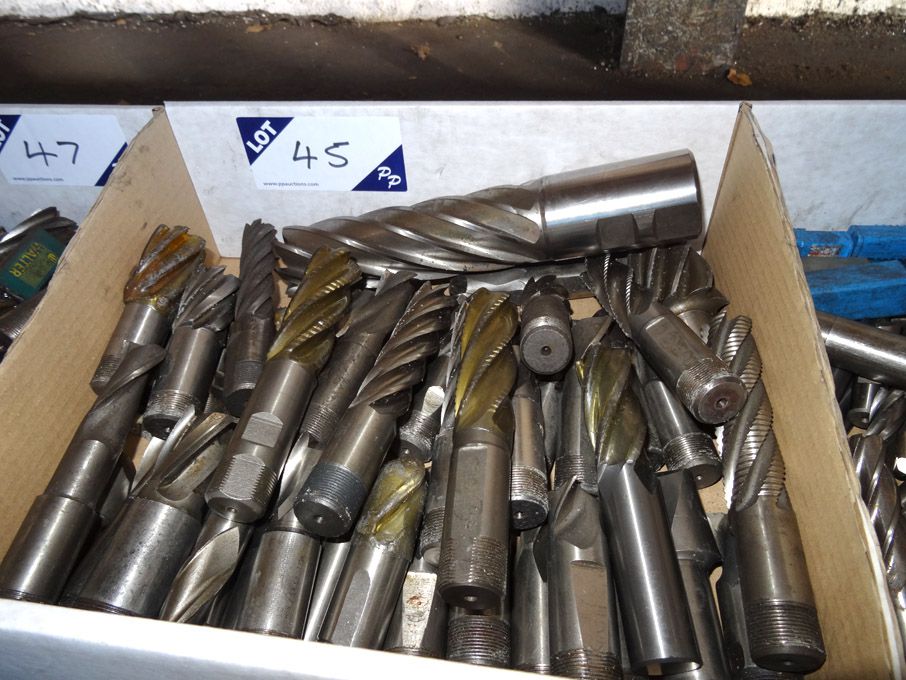 Qty HSS screw shank end mills to 48mm approx