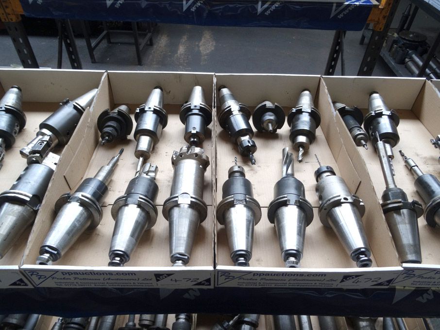12x Cat 50 tool holders in 2 boxes