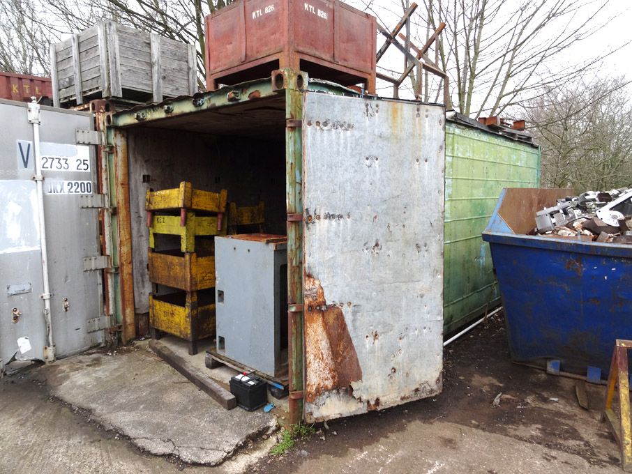 20ft steel container (1 door missing)