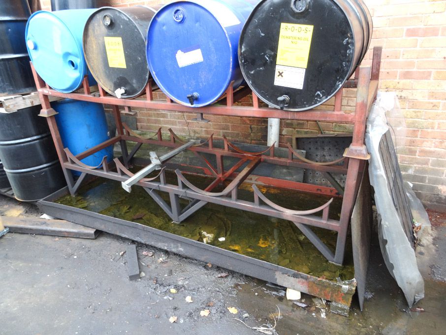 8 station barrel rack with drip tray, 2600x800x140...