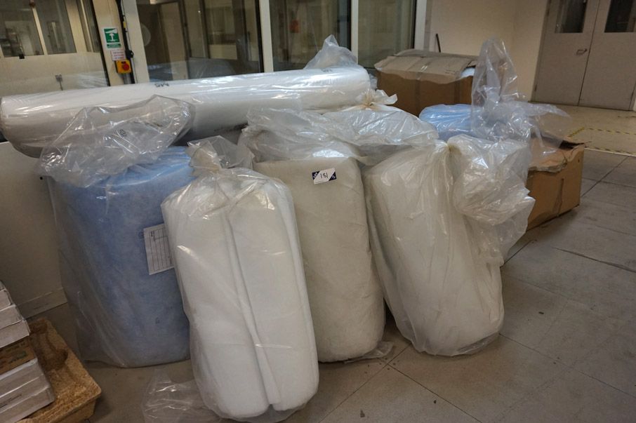 Last Minute Addition: Qty various disposable filer...