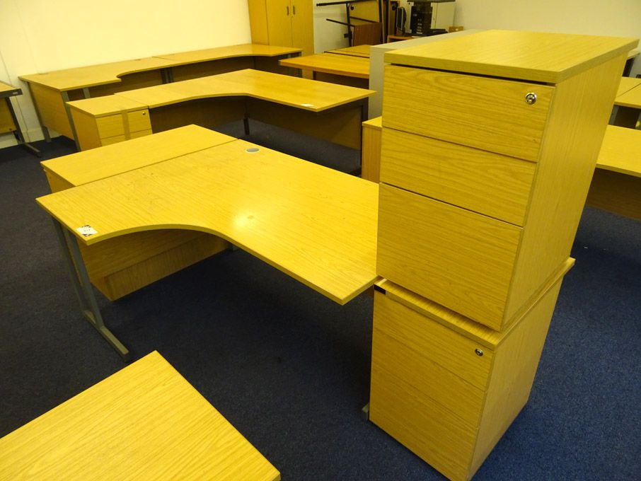 Light oak 'L' shape office desk, 1600x1200mm with...