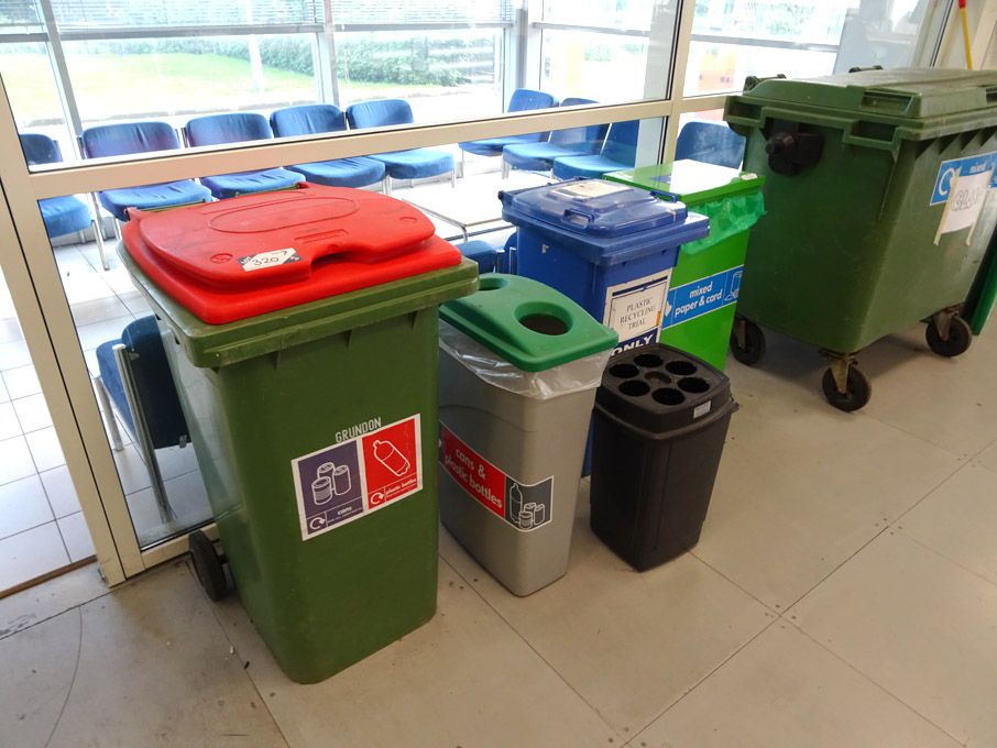 5x various rubbish bins