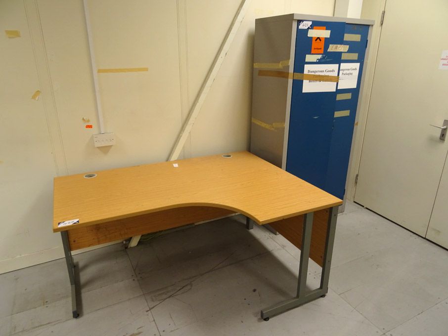 Beech 1600x1200mm 'L' shape office desk, 2 door me...