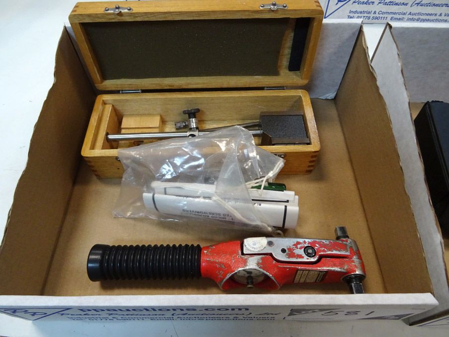 Baty magnetic clock stand, torque leader torque wr...