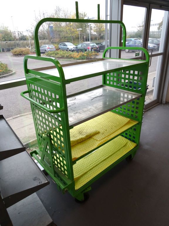 CI mobile / towable storage trolleys, multishelf,...