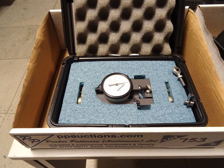 Dillon force gauge in case
