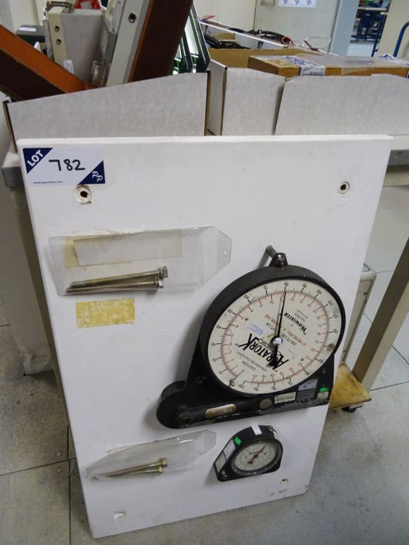 2x Acratork torque setting gauges