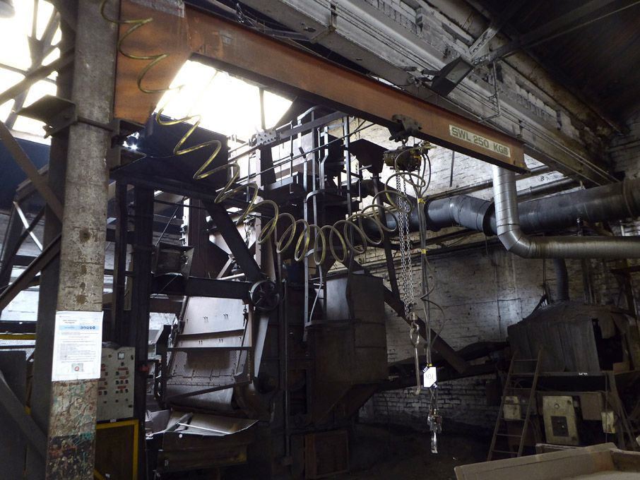 Pegasus 250kg SWL girder mounted swing jib with Mo...